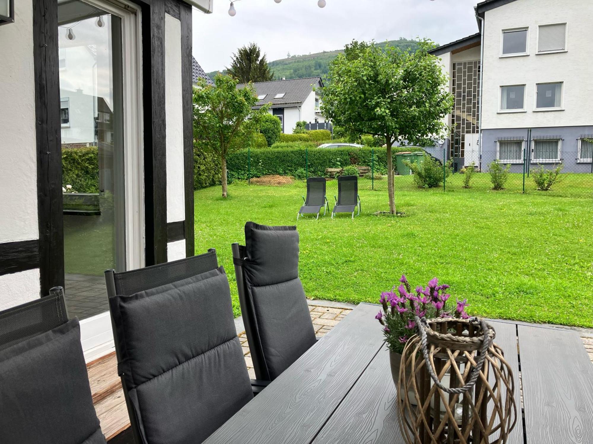 Landhaus Augenblicke In Olsberg - Modernes Ferienhaus Mit Garten 외부 사진